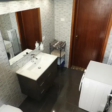 夹竹桃和紫藤花公寓 莱切