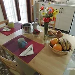 Oleandro E Glicine Lecce