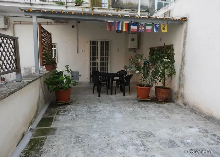 Oleandro E Glicine Appartement Lecce